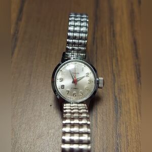 Vintage Starlite Running 17 Jewel Silver Toned Wrist Watch